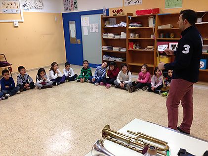 &quot;SOLISTES A L'AULA&quot; PER A LES ESCOLES D'INFANTIL I PRIMÀRIA